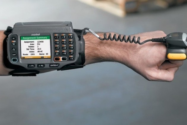 Наручные ТСД: преимущества решения и популярные модели